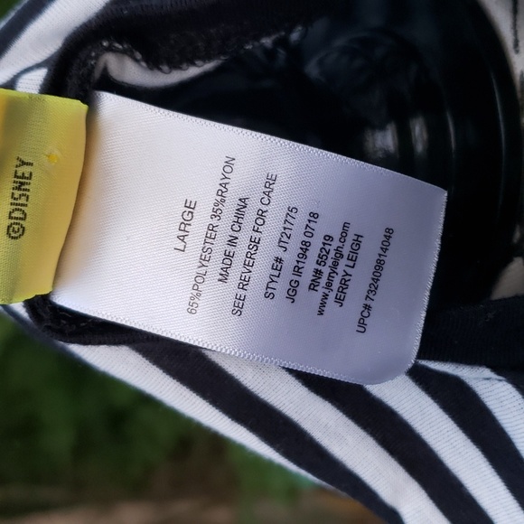 Women's Disney shirt featuring Minnie mouse - Picture 3 of 3